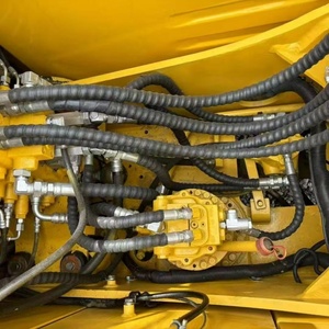 รถขุดโคมัตสึ PC130 มือสองจากญี่ปุ่นขาย รถขุดโคมัตสึ PC130 มือสอง 13 ตัน รุ่น KOMATSU PC130-7 Pc130-8 - Product Image 4