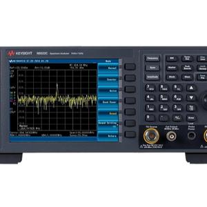 Analizador Básico (BSA) KEYSIGHT N9322C, Osciloscopio de 9 kHz a 7 GHz - Product Image 1