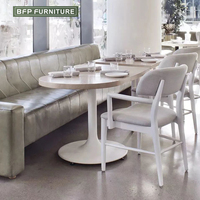 BFP Ensemble de meubles de restaurant moderne personnalisé Mobilier de bar à café commercial Table à manger Cabine de chaise de bar pour projet de restaurant