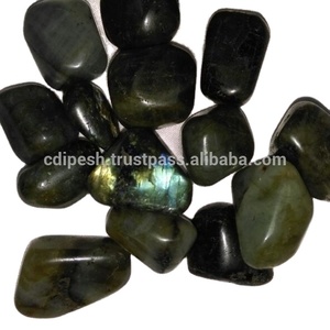 Cuentas de piedras preciosas caídas pulidas de cena verde oscuro Guijarros de piedra de moda para uso de collar Precio por tono - Product Image 3