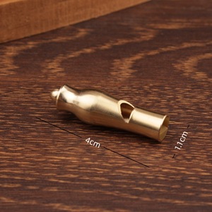 Llavero con Colgante de Silbato de Latón, Pequeña Botella de Agua, Amuleto de Estilo Chino, Regalo Unisex, Accesorio de Moda - Product Image 4