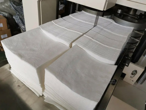 Meilleure vente de machine à papier jumbo automatique pour mouchoirs en papier Fourniture en usine de rouleaux de papier pour serviettes de toilette Machine à roulement en Chine - Product Image 2