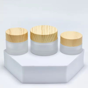 Envase Cosmético de Vidrio Esmerilado de 50g con Tapa de Color Madera, Frasco Redondo de Vidrio con Etiqueta Personalizada para Crema Cosmética - Product Image 6