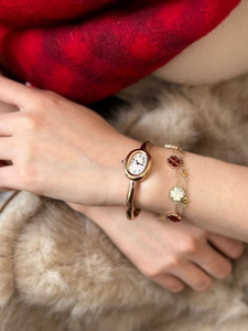 Mini Baignoire Ronde Or Bracelet En Acier Inoxydable Montre À Quartz De Luxe Premium Pour Femmes 31mm Résistant À L'eau 30m Fermoir Caché - Product Image 3