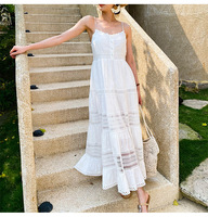 Robe de vacances de plage pour femme Vêtements de plage pour femme. Jupe longue de style européen pour l'été.