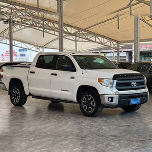 Toyota Tundra Usata in Vendita, Pickup Canadese con Guida a Sinistra, Motore 5.7V8, Cambio Automatico, Trazione Integrale, Sedili in Pelle - Product Image 2