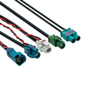 สายเคเบิลเรดาร์ถอยหลังรถยนต์ Fakra 12-24V สายต่อขยายกล้องมองหลังพร้อมชุดสายไฟสำหรับระบบสำรองข้อมูลรถยนต์ - Product Image 2