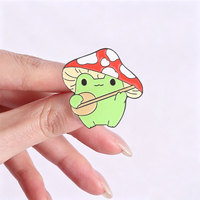En gros, épingles de revers en émail rigide et badges en métal personnalisés, motifs animaux mignons (Champignon, Chat, Mouton, Grenouille, Poussin)