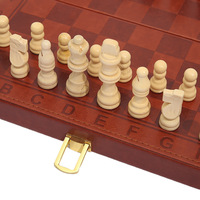Großhandel Faltbares PU-Schachspiel mit Massivholzfiguren, 3-in-1 Magnetisches Multispiel-Brett aus Naturholz mit Integriertem Stauraum, Anpassbar