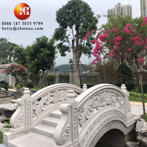 Grande décoration de jardin japonaise en pierre de granit naturelle sculptée en forme de bambou, longues sculptures de ponts en arc à vendre - Product Image 5