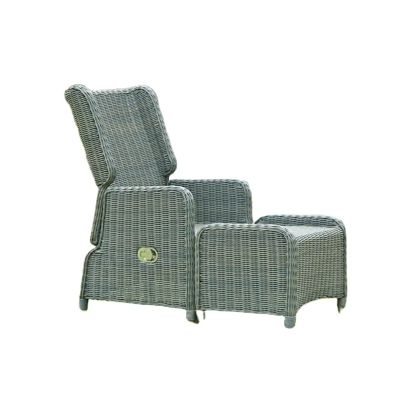 Cadeira moderna de luxo para áreas externas, cadeira moderna de rattan com banheiro para pés e decoração externa