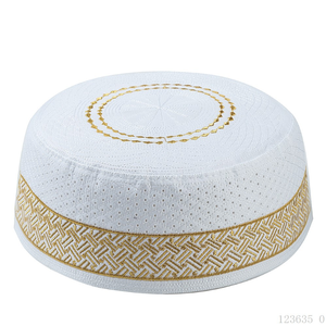 Gorro étnico islámico bordado en algodón, adecuado para el uso diario de adultos o para las ceremonias de oración del Ramadán. - Product Image 3