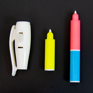 قلم حبر غير مرئي <span class=keywords><strong>3</strong></span> ألوان ، علامات سحرية ، علامات سحرية ، رسائل سرية ، قلم تجسس ، علامات فنية للرسم Doodle - Product Image 5