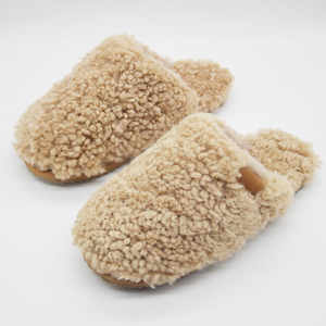 Toptan Sıcak Satış Unisex Premium Hakiki Deri Sıcak Rahat Ev Ayakkabıları Kızlar Sert Tabanlı Hakiki Koyun Derisi Terlik - Product Image 3