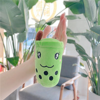 Porte-clés en peluche créatif en forme de tasse de thé au lait, petite poupée en peluche, breloque pour sac de mariage, jouet porte-clés