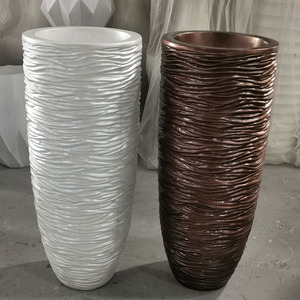 Maceta Moderna con Diseño Floral en Relieve, Blanca, <span class=keywords><strong>de</strong></span> <span class=keywords><strong>Fibra</strong></span> <span class=keywords><strong>de</strong></span> <span class=keywords><strong>Vidrio</strong></span>, en Forma <span class=keywords><strong>de</strong></span> Cubo, para Flores Artificiales, Hogar y Jardín - Product Image 5