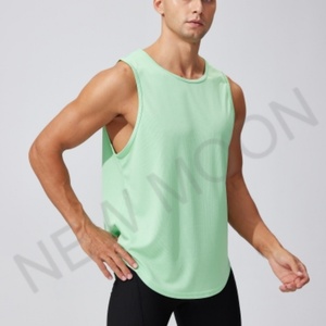 Chemise de fitness à séchage rapide pour hommes, vêtements de course à pied pour marathon, veste de fitness sans manches respirante personnalisée - Product Image 4