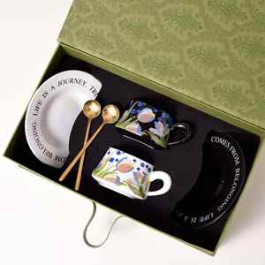 Ensemble de tasses à café promotionnelles avec boîte cadeau à motif floral pour les événements d'ouverture - Product Image 3