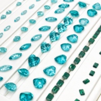 Grenat démantoïde cultivé en laboratoire Pierre synthétique créée en laboratoire Diamant poire grenat traité thermiquement pour la fabrication de colliers, bracelets et bagues