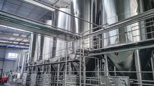 Equipo de Elaboración de Cerveza Artesanal y Comercial de Acero Inoxidable, Marca <span class=keywords><strong>Hermann</strong></span>, con Control PLC, de 2000L, 4000L, 5000L, 10000L y 50000L - Product Image 4