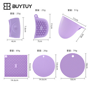 Buytuy Silicone <b>Heat</b> Insulating <b>Pad</b> Set Square Irregular Shape Solid Color For Kitchen Cooking Tool Sets - Product Image 3