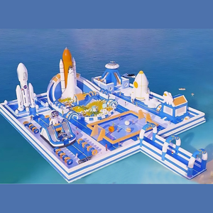 Un gran <span class=keywords><strong>castillo</strong></span> flotante <span class=keywords><strong>en</strong></span> el agua, Nube hinchable, lago para niños, <span class=keywords><strong>Isla</strong></span> Flotante inflable fuera del agua, Tobogán de cama flotante - Product Image 2