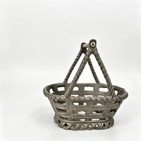Panier à vin vintage en fonte tressée, texture torsadée, ajouré, pour rangement de vin, ornements décoratifs pratiques et artistiques