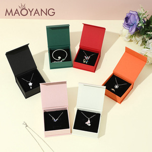 Custom scatola di gioielli in cartone quadrato scatola regalo collana orecchino di imballaggio chiusura magnetica Flip gioielli imballaggio con logo - Product Image 3