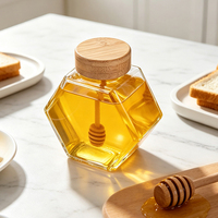 Pot à miel hexagonal en verre transparent de qualité alimentaire 380 ml avec couvercle à vis et cuillère en bois, boîte scellée pour le stockage