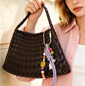 Nuevo Llavero Retro con Cuerda Trenzada a Rayas, Abalorio de Piedra Natural en Contraste de Color, Colgante Versátil para Bolso - Product Image 1