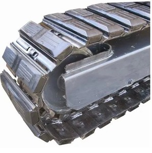 Patins de chenille noirs anti-vibration naturels et durables compatibles avec toutes les grandes marques de pelles - Product Image 2