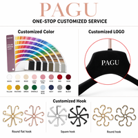 Cintre en velours floqué antidérapant en plastique, vente en gros d'usine, avec motif floral 3D blanc, logo personnalisé, crochet pour présentation de vêtements
