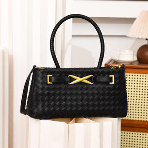 Sac à main rouge-brun populaire pour petites femmes, avec un sac à bandoulière haut de gamme pour boîte à lunch - Product Image 5