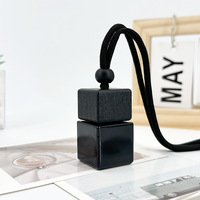 Bouteille diffuseur carrée en verre de 8 ml en gros, flacon vide pour parfum de voiture, bouteille d'huile essentielle à dégradé de couleurs