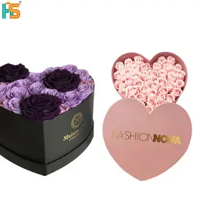 Vente en gros Boîte d'emballage cadeau rose Boîte en papier avec logo personnalisé en forme de cœur pour fleurs