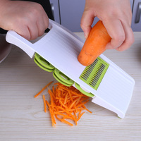 Multifunctionele aardappelrasp, snijder, schraper, snijplank, meloen- en fruitmes, maal- en raspmachine