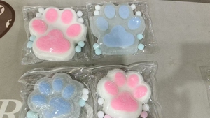 2024 nouveau moule d'artisanat de patte de chat mignon forme d'impression de patte de chat 12-15cm grand TPR couleur transparente personnalisation boulettes pincer - Product Image 6