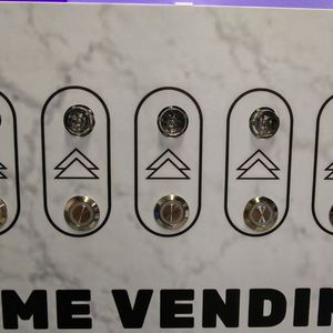 Custom Perfume <b>Spray</b> Vending Machine for Wall <b>Mounted</b> With Screen Perfume Sprayer Vending Machine - Product Image 5