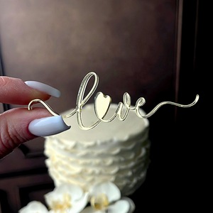 ท็อปเปอร์เค้กอะคริลิค รูปน้ำผึ้งและความหวาน สำหรับตกแต่งเค้กวันวาเลนไทน์และวันเกิด - Product Image 5