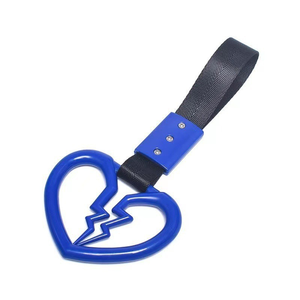 OEM personnalisé Tsurikawa JDM Logo Racing Ring Plastique ABS Sakura Cœur brisé Sangles <span class=keywords><strong>de</strong></span> métro pour bus Kit d'accessoires d'intérieur <span class=keywords><strong>de</strong></span> voiture pour sport - Product Image 4