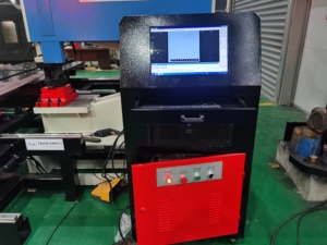 Prensa Hidráulica de Una Sola Cabeza de 600 mm, Punzonadora y Cortadora Automática de Piezas de Hierro, Presión de Punzonado de 160T, Certificación CE ISO - Product Image 5