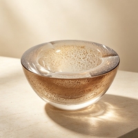 Bonbonnière en verre soufflé à la main avec paillettes or champagne et bordure ronde épaisse, idéale comme bol à collation pour centre de table et décoration intérieure