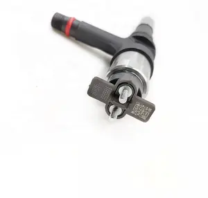 Injecteur à rampe commune de haute qualité 095000-6070 pour Komatsu 6D125 PC450-8 de PC400-8 6251-11-3100 Injecteur de carburant pour moteur Diesel Denso