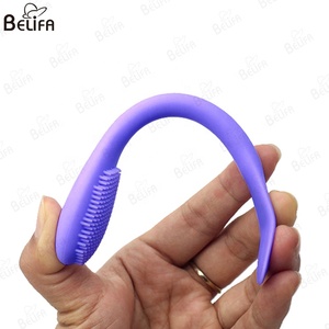 Multi Functional Double Side Soft Silicone Scrubber Mask Applicator <strong>Lip</strong> Scrub <strong>Brush</strong> Easy to <strong>Clean</strong> Face Exfoliator Cleansing Tool - Product Image 6