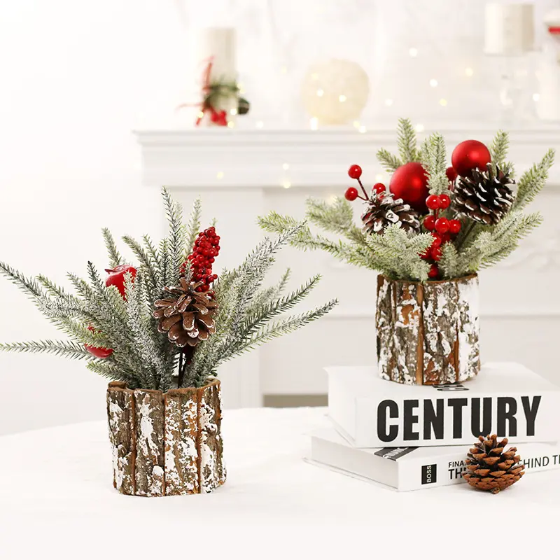 Q285 New Design Christmas Decorations Flocking PE Artificial 25cm Christmas Tree Home Table Decoration Christmas Gift