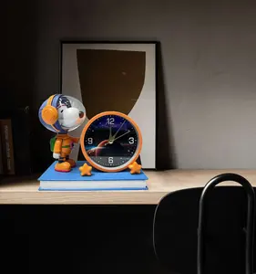 Créativité planète métal muet bureau et horloges de Table décor à la maison moderne 3D résine chien Statue horloge de Table