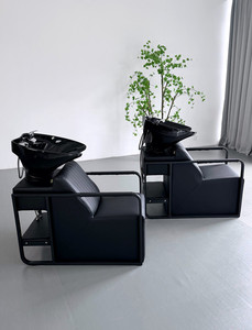 Bac à shampoing en céramique pour salon de coiffure, design contemporain, avec chaise en cuir PU et structure métallique - Product Image 5