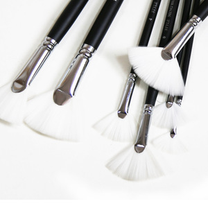 Pinceaux plats en nylon blanc Minghua 806 avec manche en bois pour <span class=keywords><strong>peinture</strong></span> à l'<span class=keywords><strong>huile</strong></span>, fournitures d'art - Product Image 4