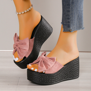Nouvelles sandales d'été 2025 à talon compensé pour femme avec fleur décorative - Product Image 3