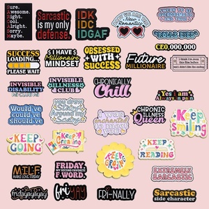 Nouvelle broche inspirante et amusante en forme de dessin animé avec <span class=keywords><strong>phrase</strong></span> anglaise peinte, badge créatif personnalisé en forme de lettre, épingle de revers en métal - Product Image 1